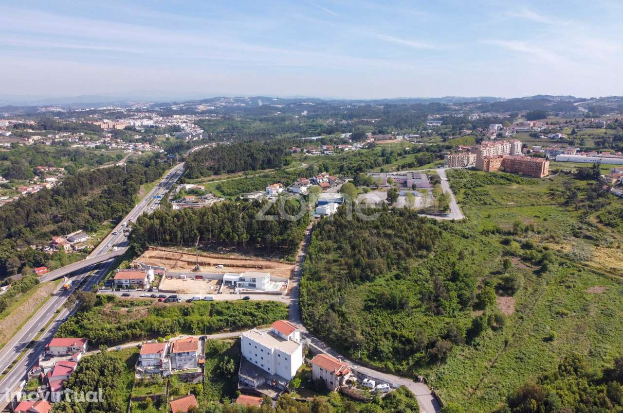 Terreno c/ 21.042m2 | Vista Rio | PIP em execução| Vilar de Andorin... - Grande imagem: 2/13