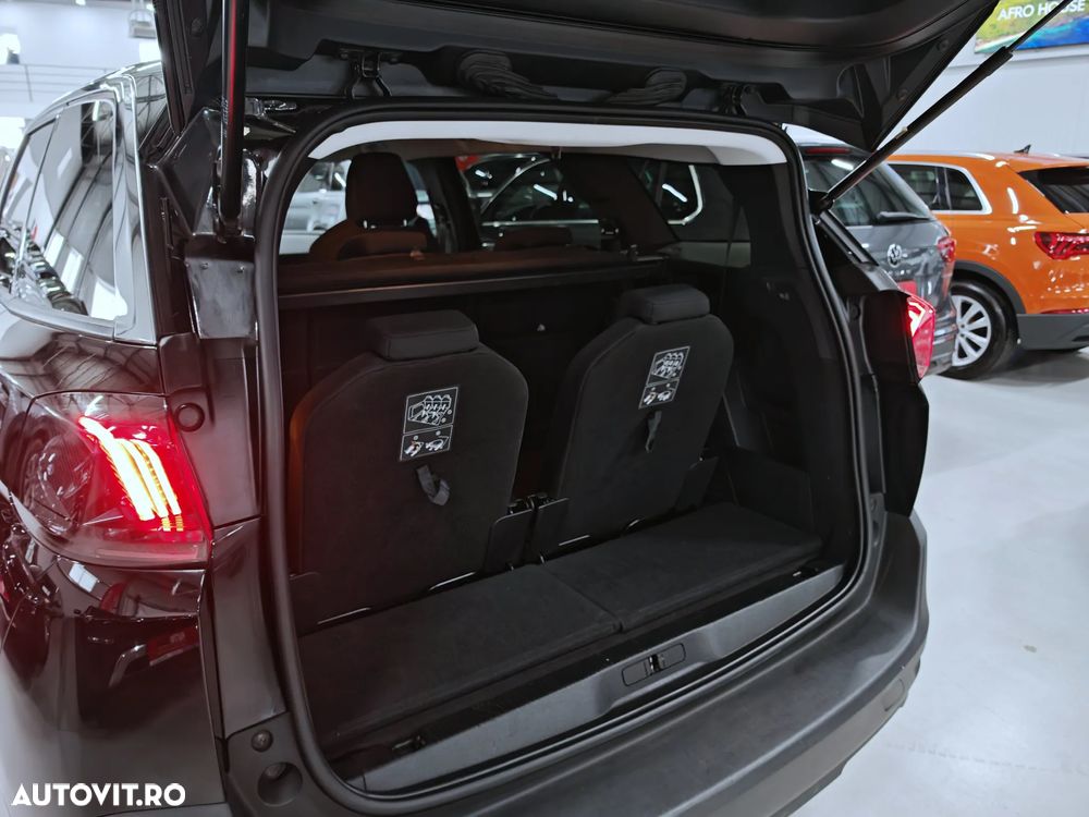 Peugeot 5008 PureTech 130 EAT8 Stop & Start Allure - 33