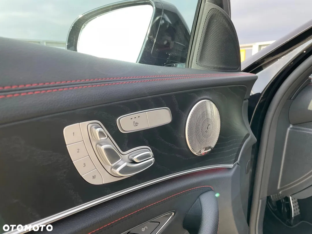 Mercedes-Benz Klasa E AMG 53 4-Matic+ - 18