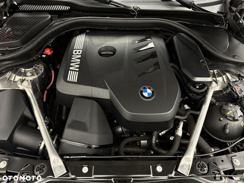 BMW Seria 5 - 12