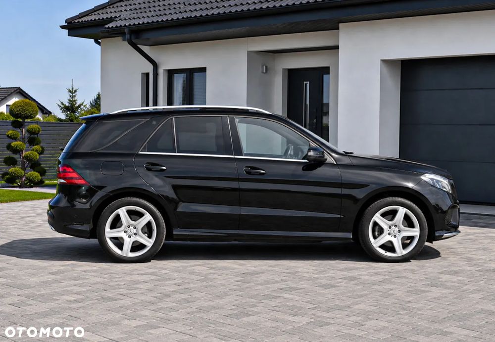 Mercedes-Benz GLE 350 d 4Matic 9G-TRONIC AMG Line - 15