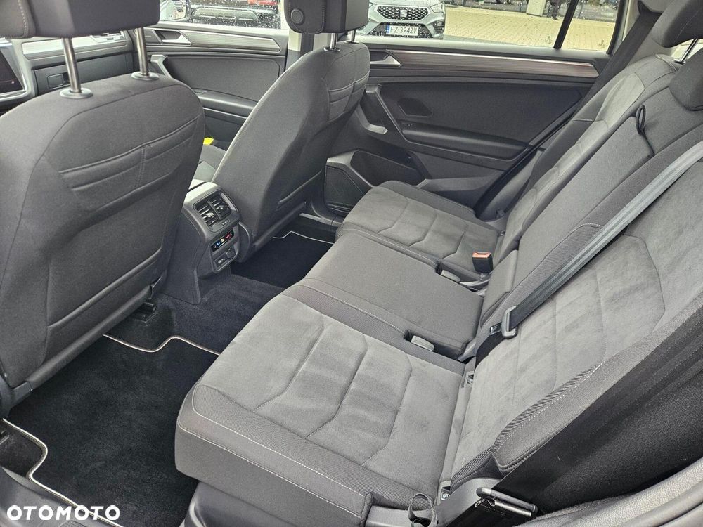 Volkswagen Tiguan Allspace - 14