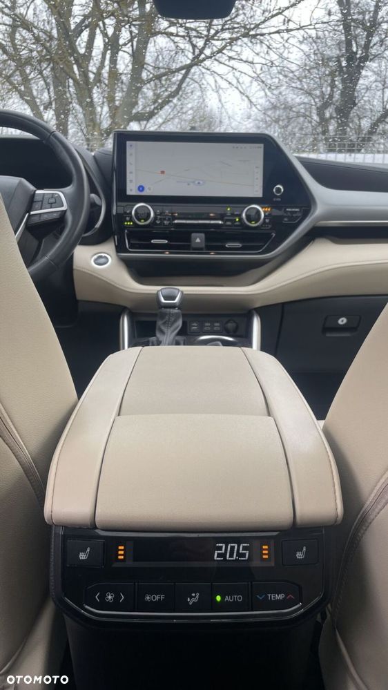 Toyota Highlander - 16