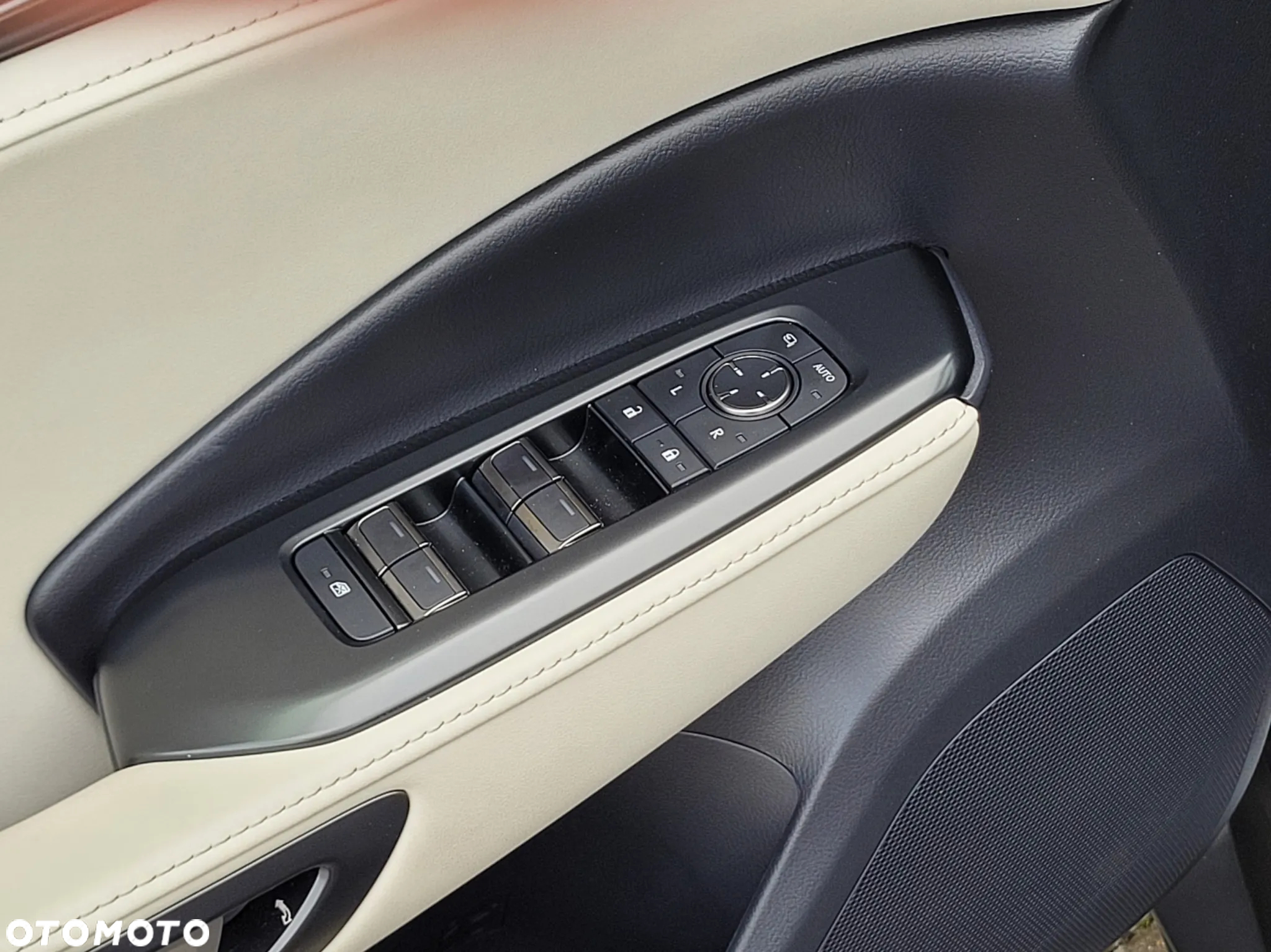 Lexus LBX 1.5 Hybrid Elegant - 31