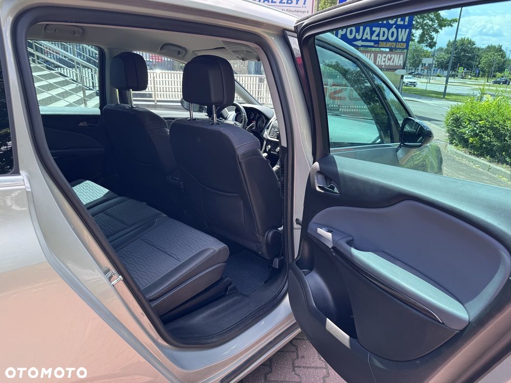 Opel Zafira 2.0 CDTI Cosmo - 20