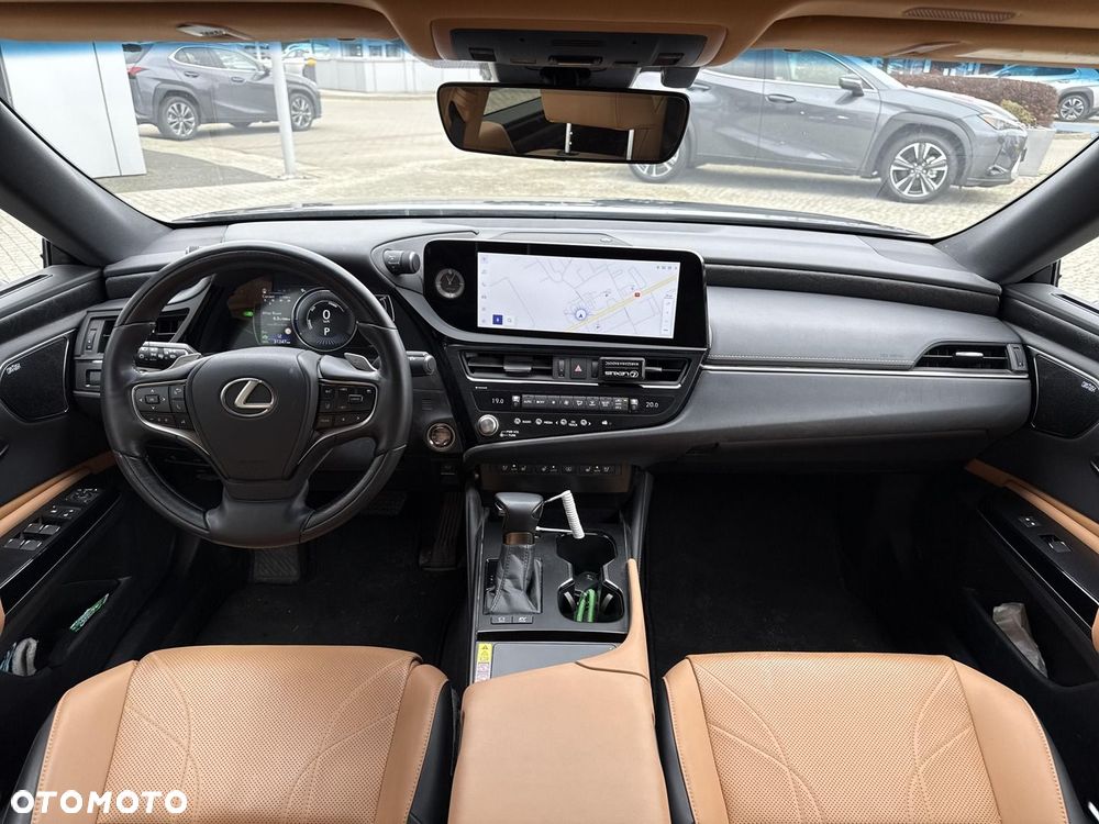 Lexus ES 300h Prestige - 23