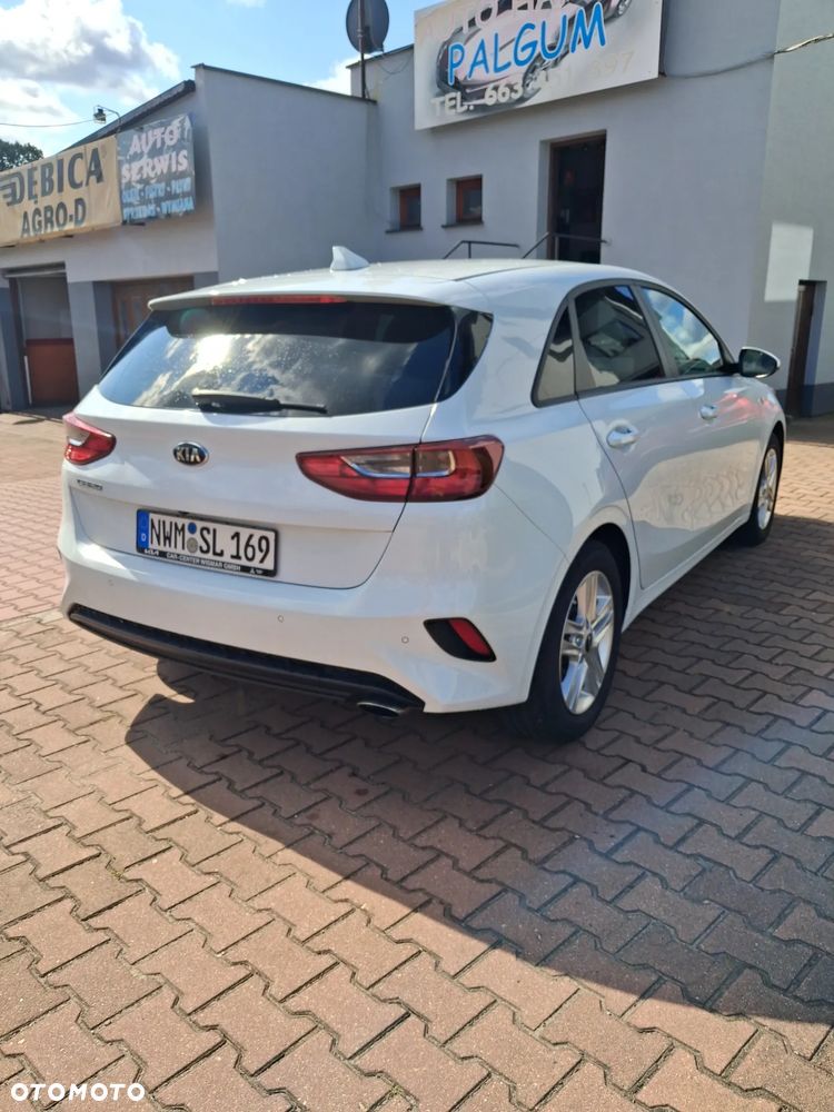 Kia Ceed - 6