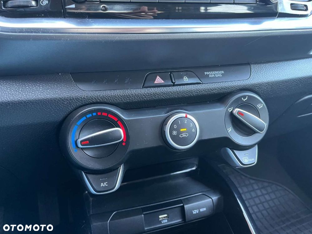 Kia Stonic 1.0 T-GDI Business Line - 20