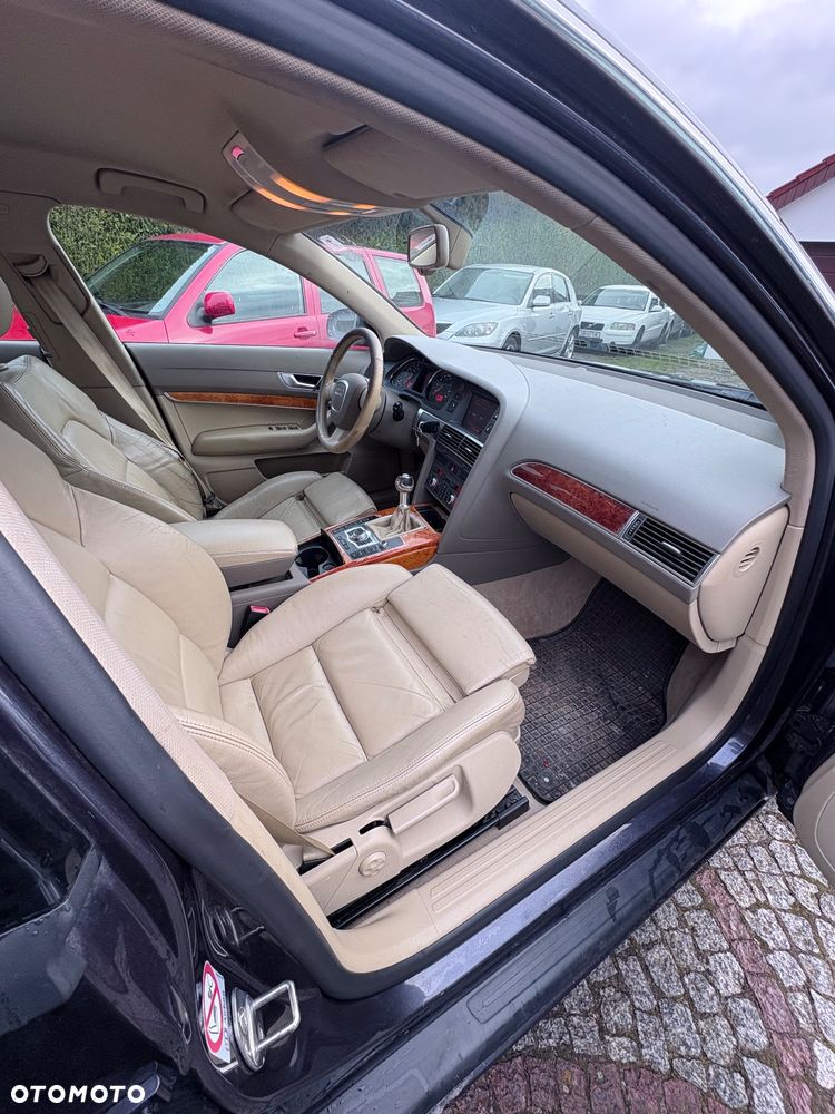 Audi A6 Limousine 2.4 - 19