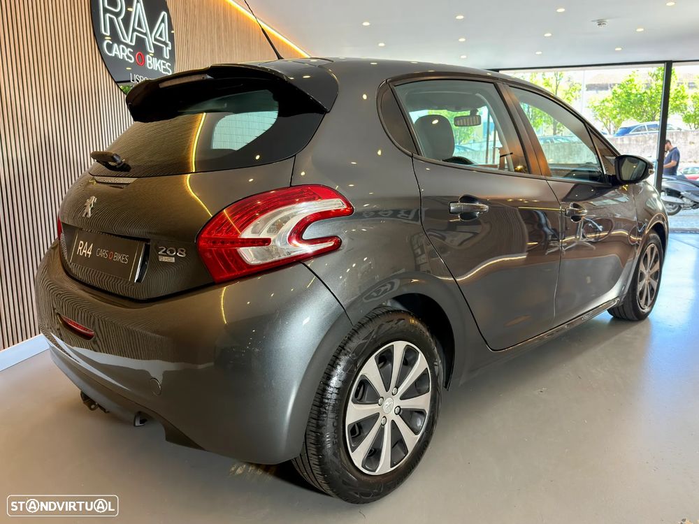 Peugeot 208 e-HDi 68 EGS5 Stop&Start Active - 4