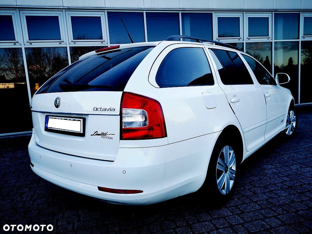 Skoda Octavia 1.6 TDI DPF FAMILY - 28