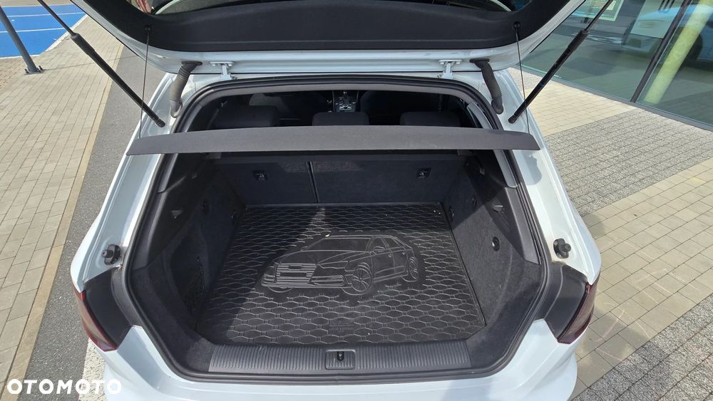 Audi A3 Sportback 35 TDI Sport S tronic - 8