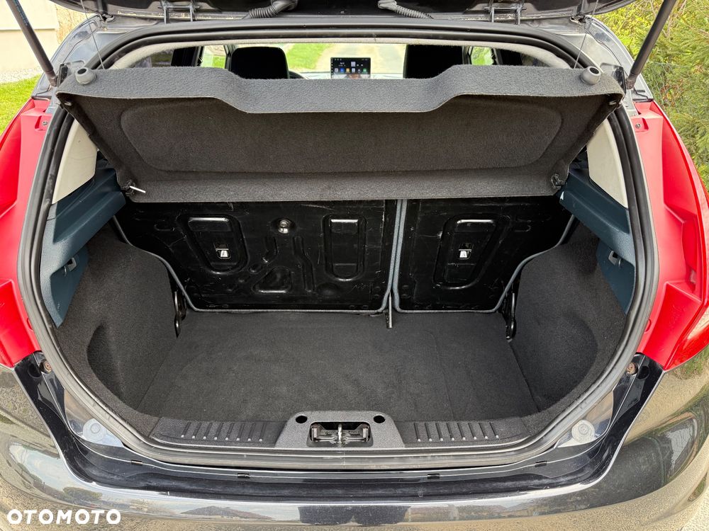 Ford Fiesta 1.25 Ambiente - 15