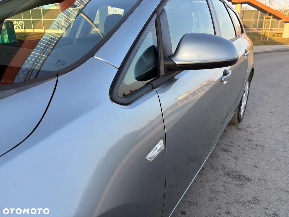 Opel Astra 1.4 Turbo Edition Sport - 26