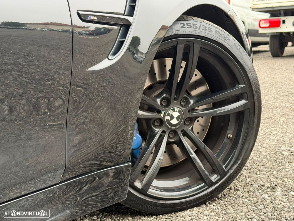 BMW M4 Auto - 28