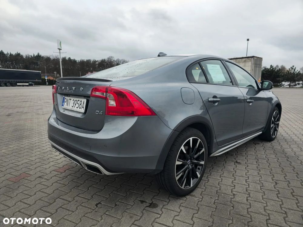 Volvo S60 Cross Country D4 Geartronic Summum - 21