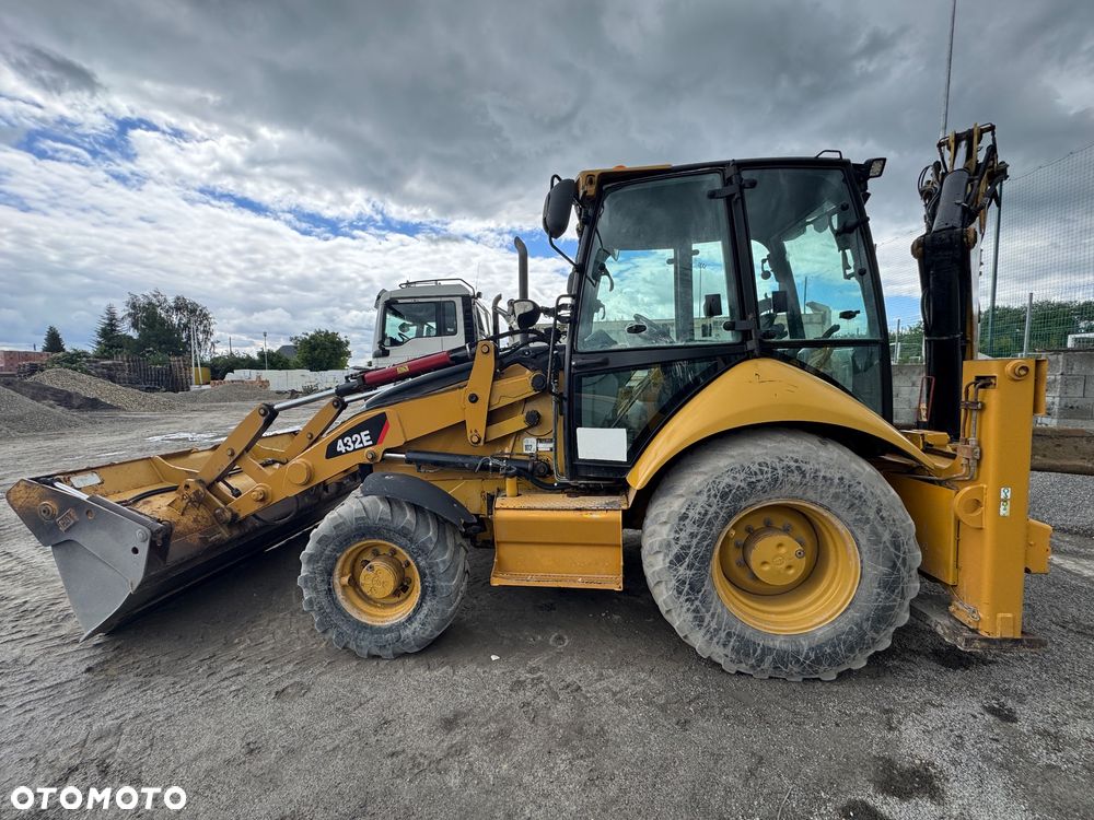 Caterpillar 432E - 3