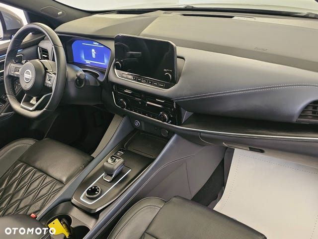 Nissan Qashqai 1.3 DIG-T MHEV 4x4 Tekna+ Xtronic - 21