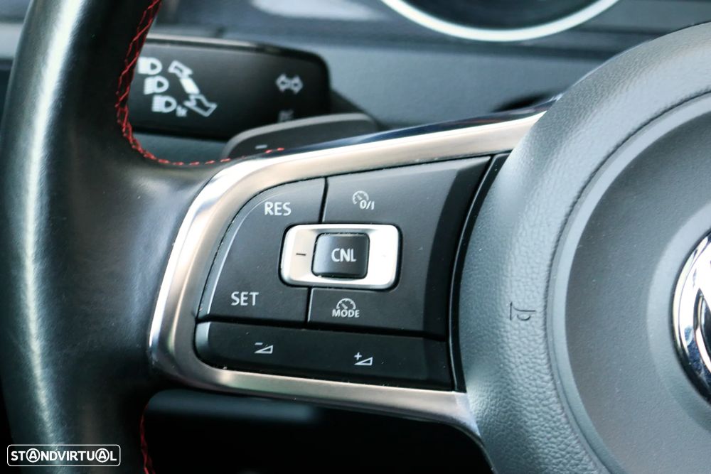 VW Golf 2.0 TSi GTi DSG Performance - 19