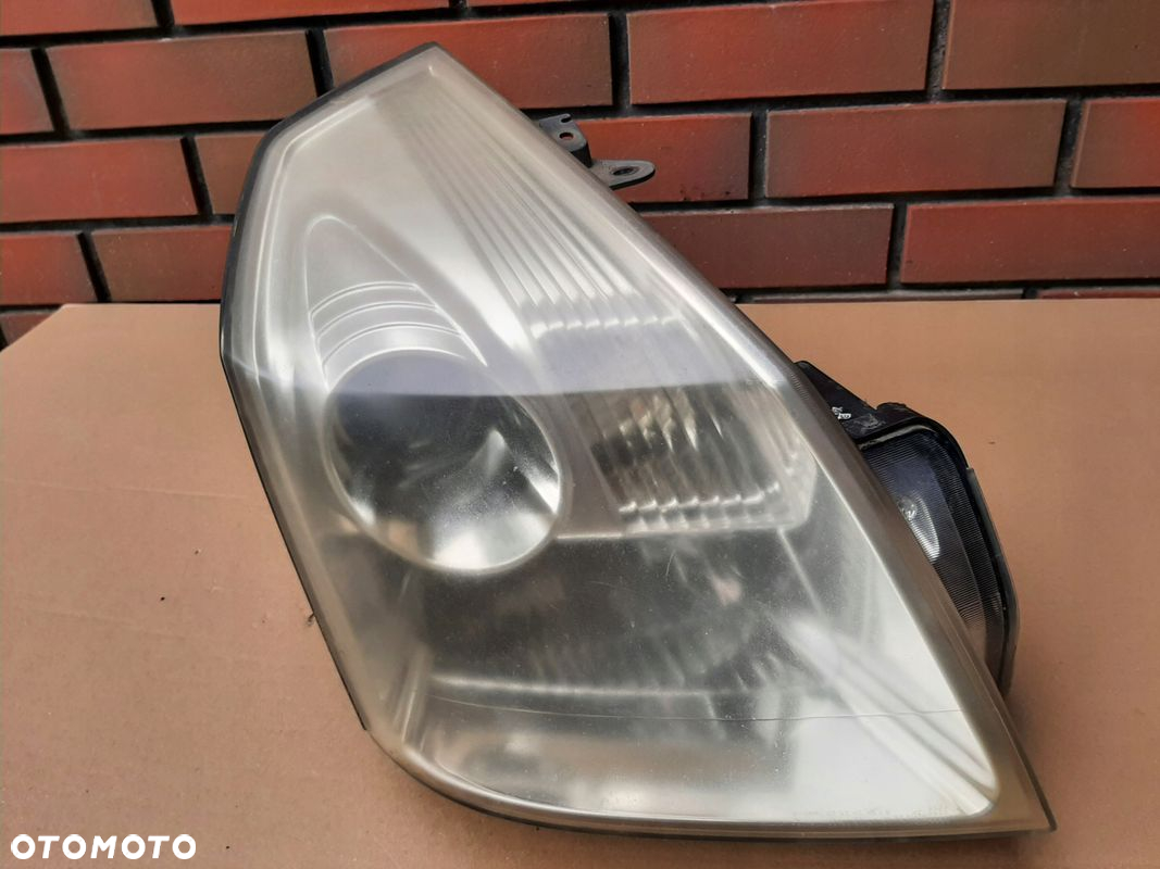 Renault OE 82000-14358/--E VELSATIS LAMPA PRAWA - 6