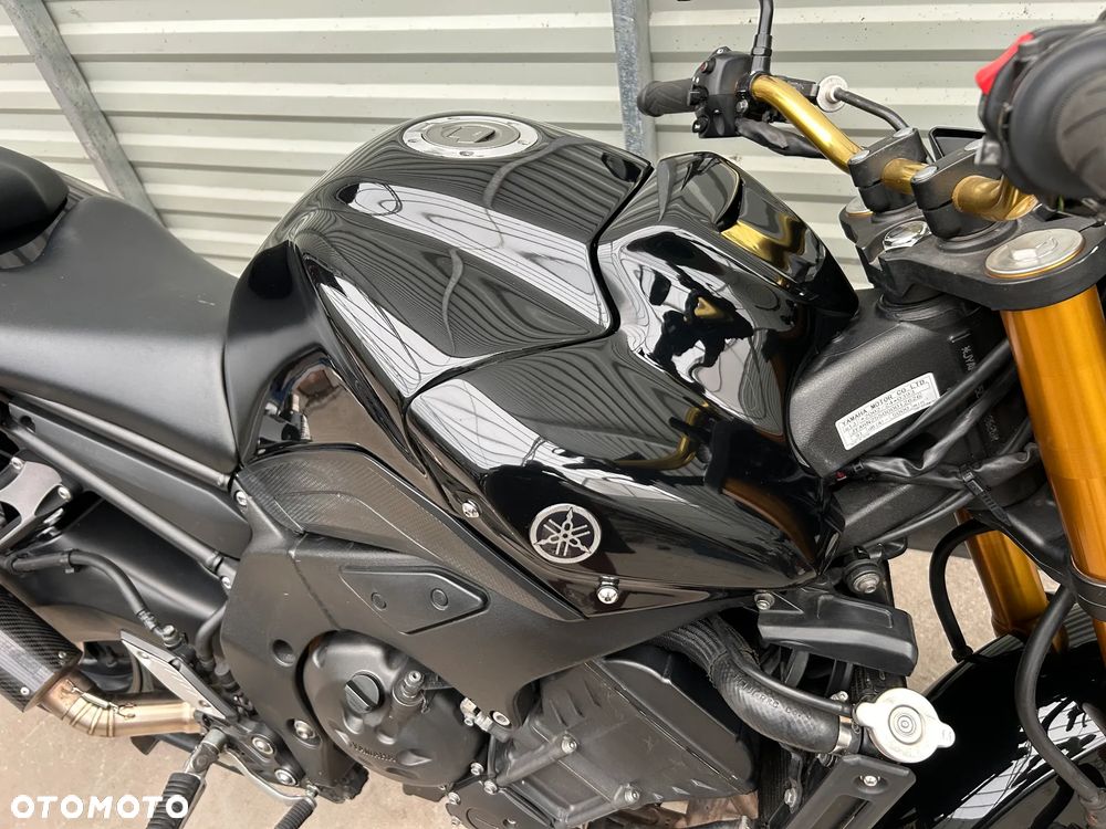 Yamaha FZ8 - 20