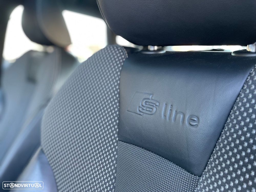 Audi A3 Sportback 2.0 TDI S-line - 23
