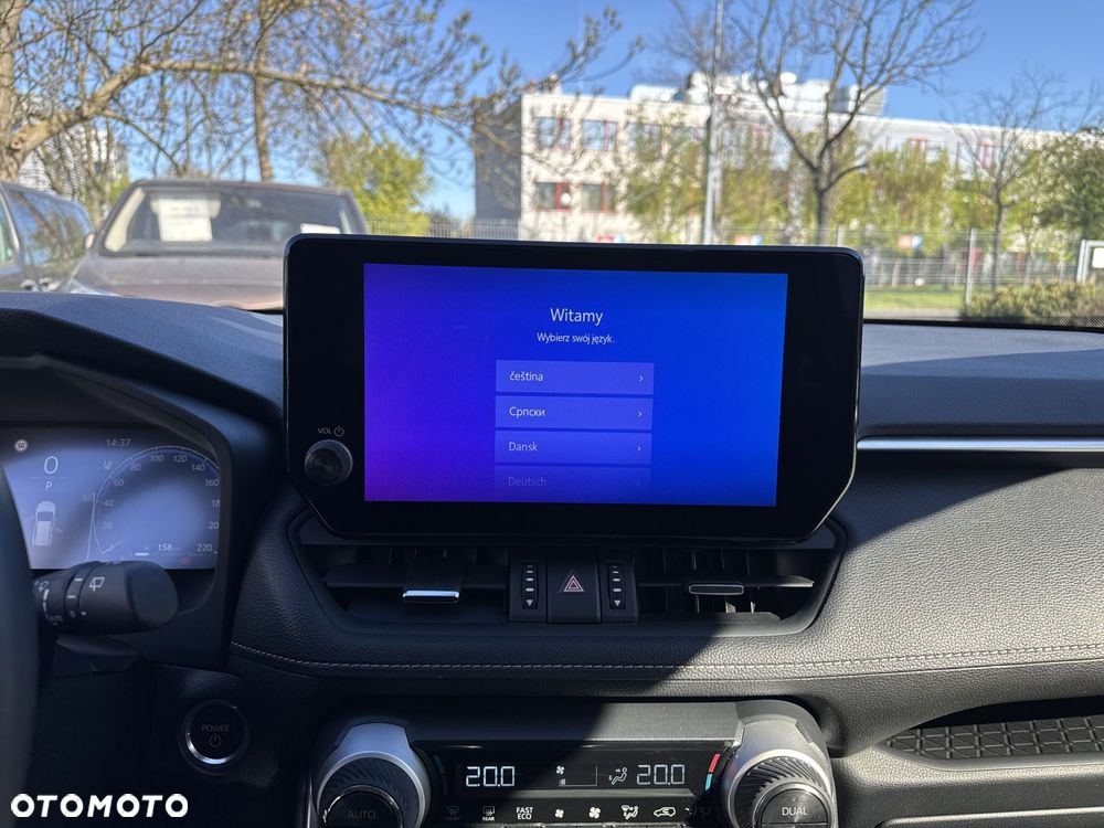 Toyota RAV4 - 18