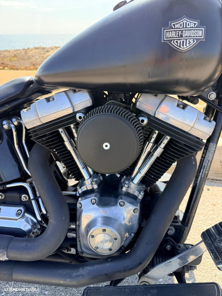 Harley-Davidson FLST SLIM (CUSTOM) - 9