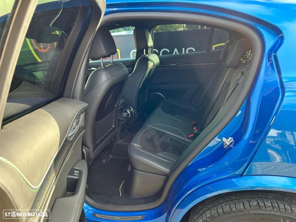 Alfa Romeo Stelvio V6 2.9 Bi-Turbo AT8-Q4 Quadrifoglio - 30