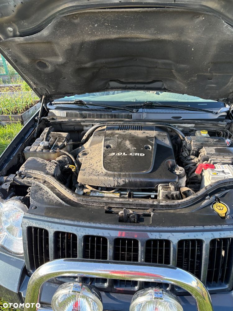 Jeep Grand Cherokee 3.0 CRD Laredo - 6