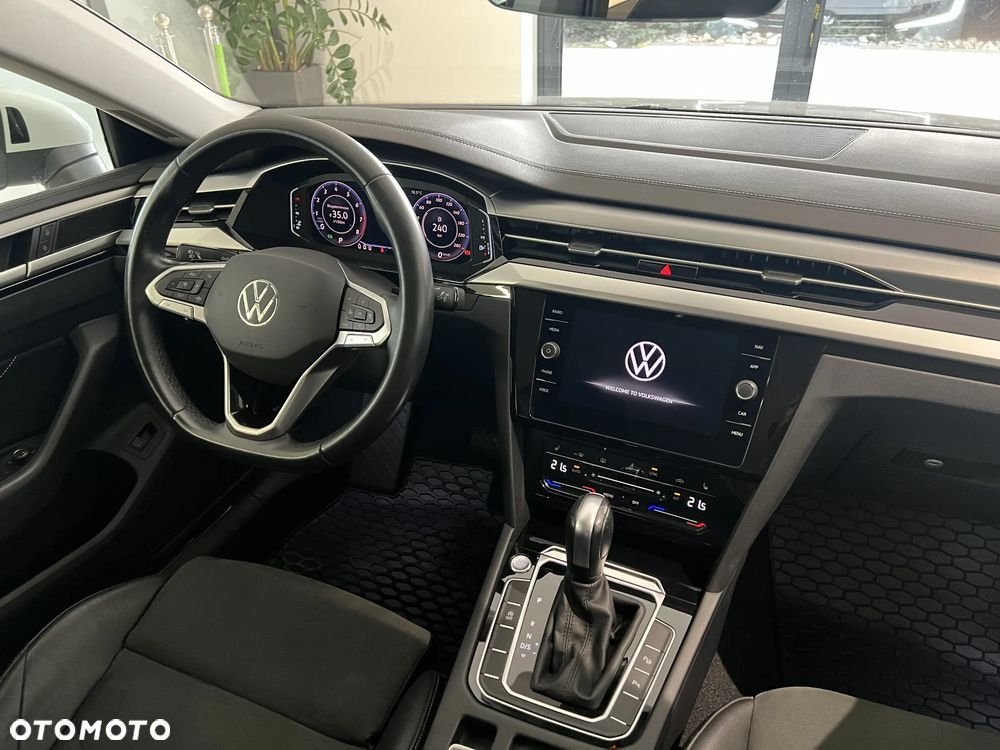 Volkswagen Arteon 2.0 TSI Essence DSG - 13