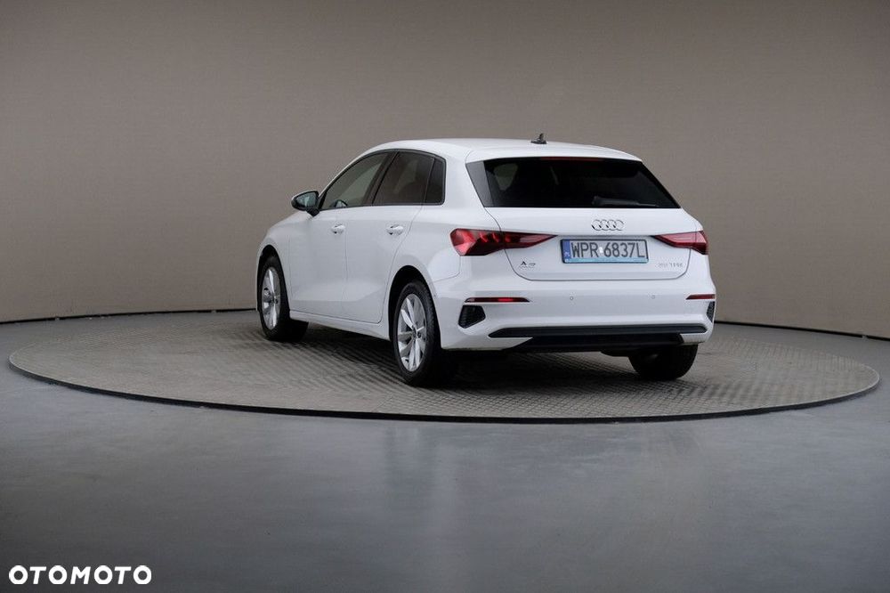 Audi A3 Sportback - 2