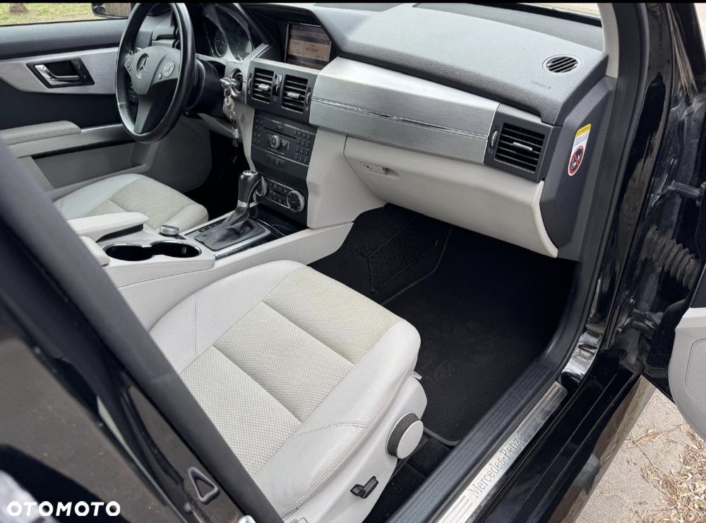 Mercedes-Benz GLK - 6
