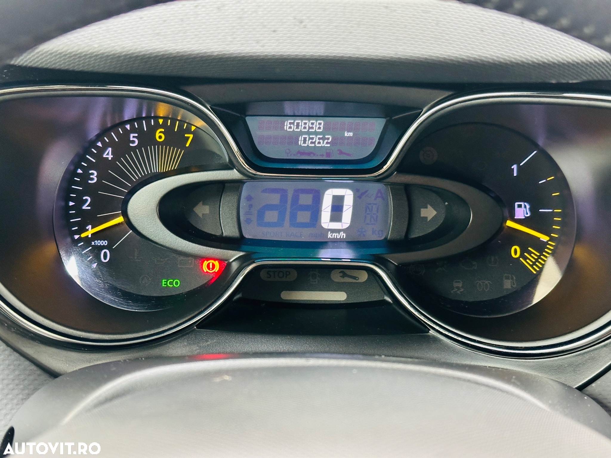Renault Captur - 25