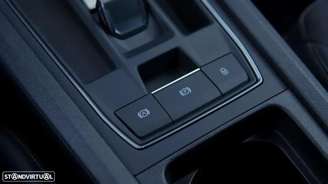 Cupra Formentor 1.4 e-Hybrid Plus DSG - 35