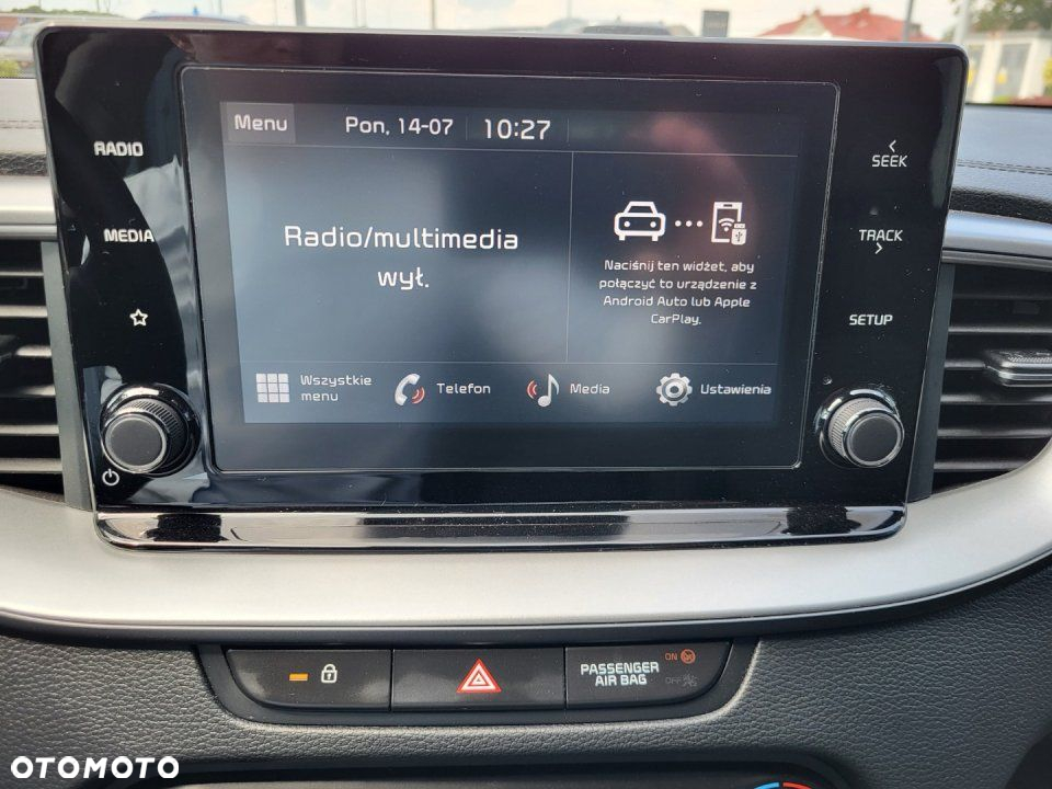 Kia Ceed - 9