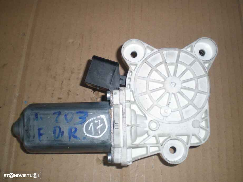 Motor Elevador Vidro A2118201742 MERCEDES W203 2003 FD - 2