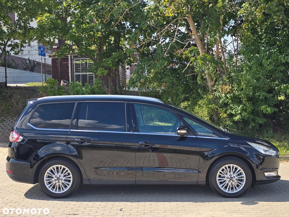 Ford Galaxy - 8
