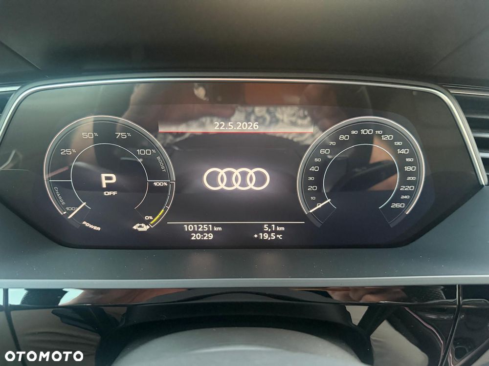 Audi e-tron 55 Quattro S Line - 19