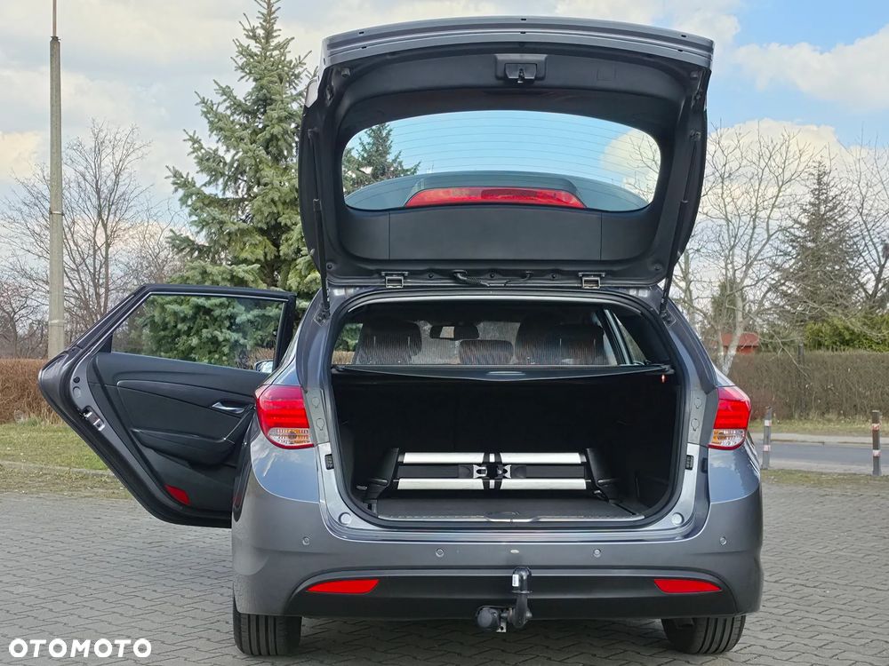 Hyundai i40 Kombi 1.7 CRDi Premium - 37