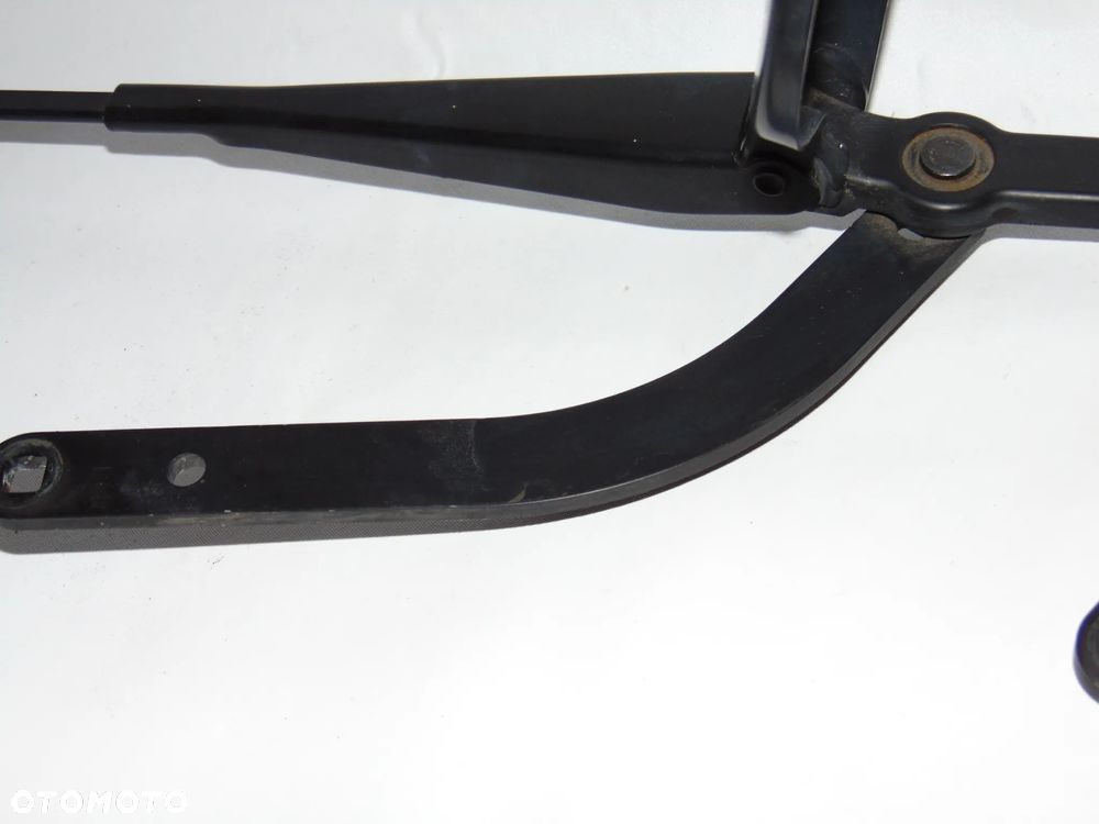 BEZ LUZÓW ramie wycieraczki wycieraczka prawa pasażera przód przednia A2038201944 Mercedes W203 S203 C Klasa sedan kombi 00-04r - 9