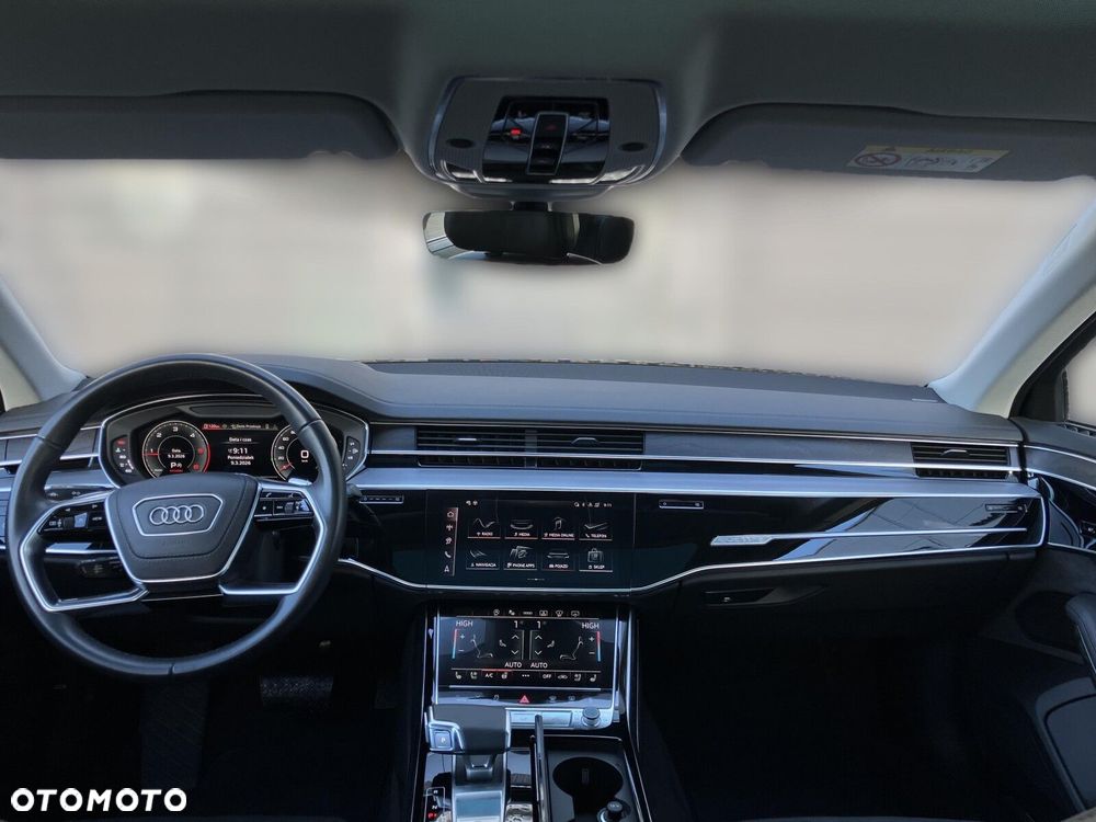 Audi A8 - 10