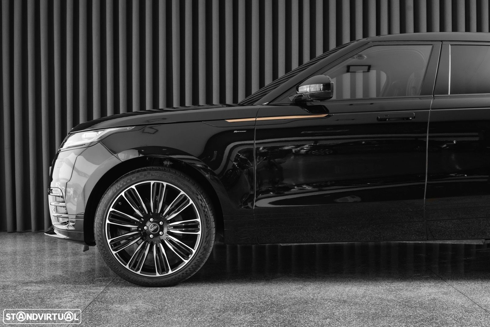 Land Rover Range Rover Velar 2.0 D R-Dynamic HSE - 7