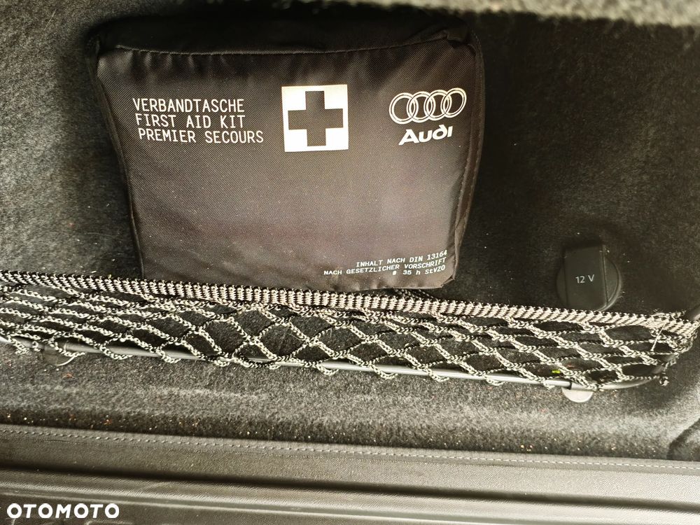 Audi A4 Avant 40 TDI quattro S tronic advanced - 26