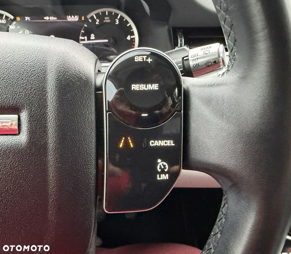 Land Rover Range Rover Evoque - 22