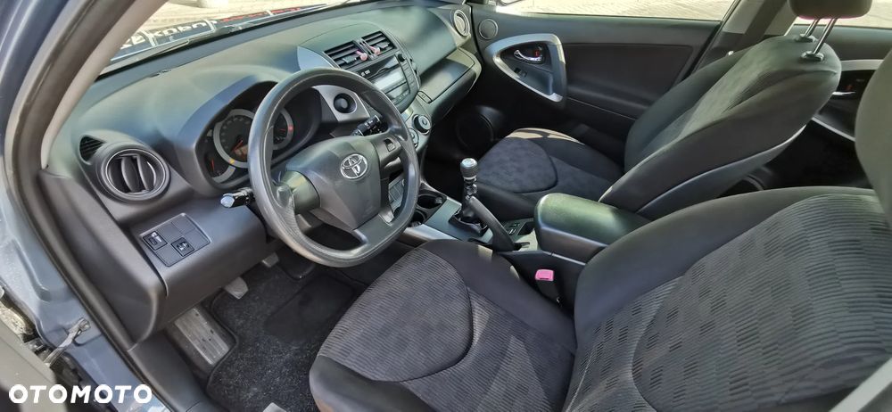 Toyota RAV4 2.0 VVT-i Sol 4x2 - 12