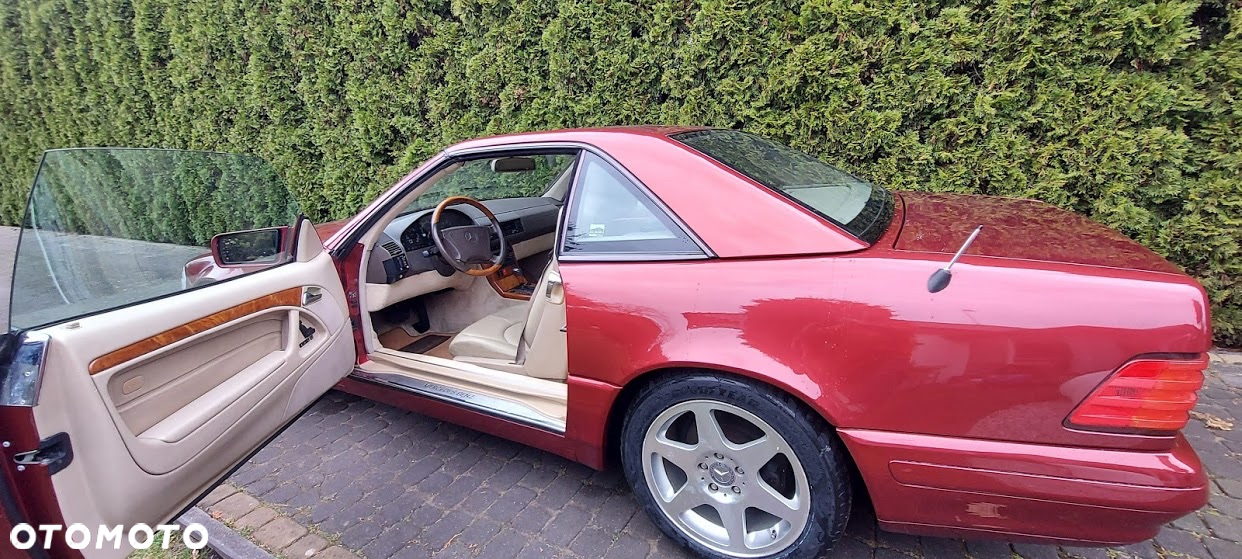 Mercedes-Benz SL - 13