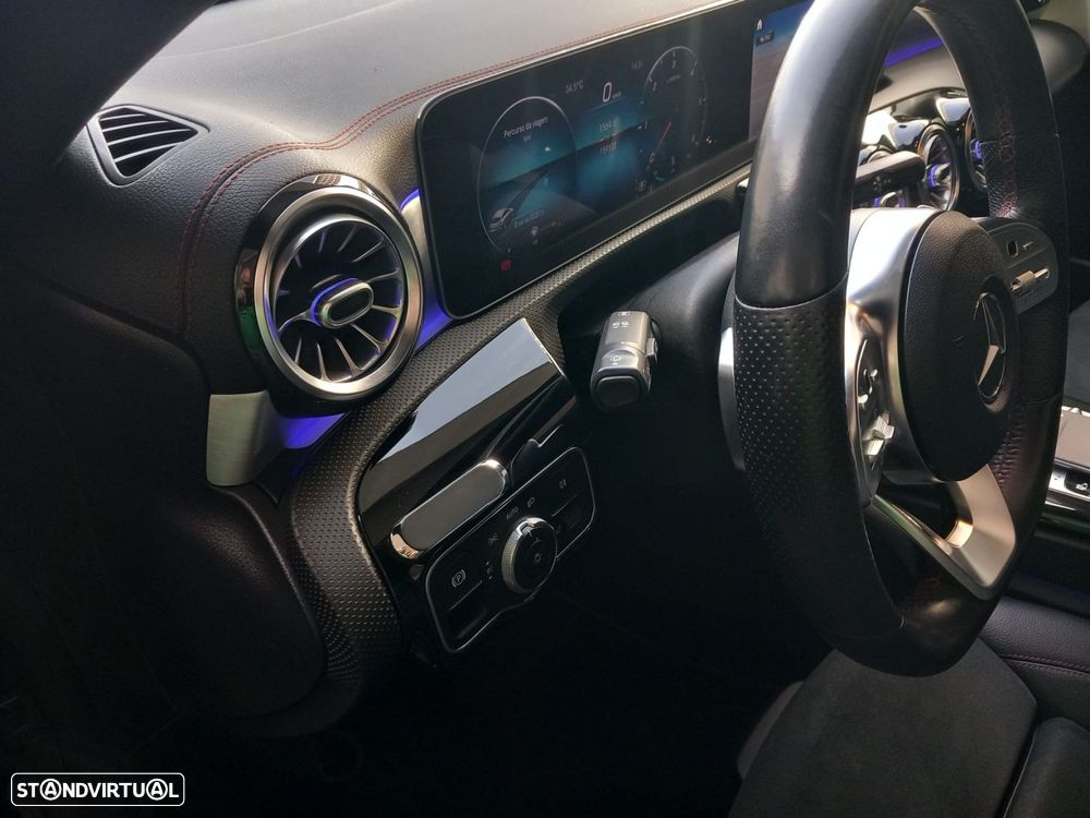 Mercedes-Benz CLA 180 d Shooting Brake AMG Line Aut. - 12