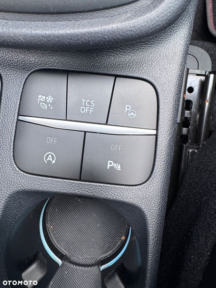Ford Puma 1.0 EcoBoost Hybrid ST-LINE DESIGN - 24