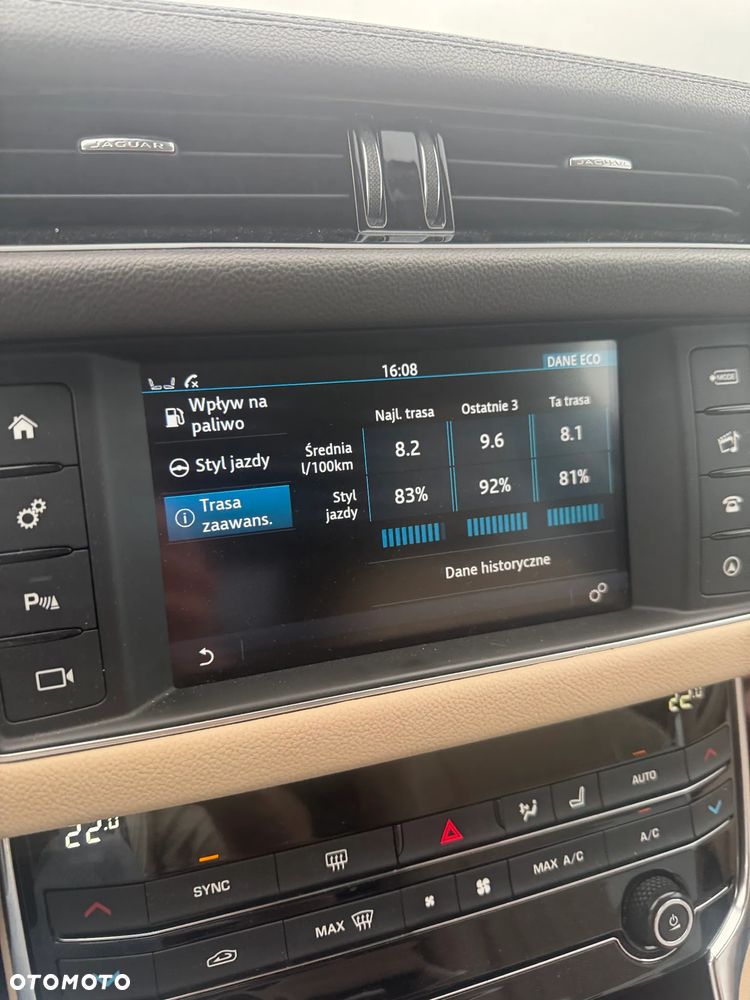 Jaguar XF 3.0 V6 Kompressor - 16